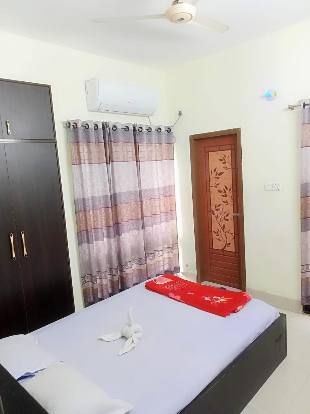 Rose Garden Guest House Khulna Dış mekan fotoğraf